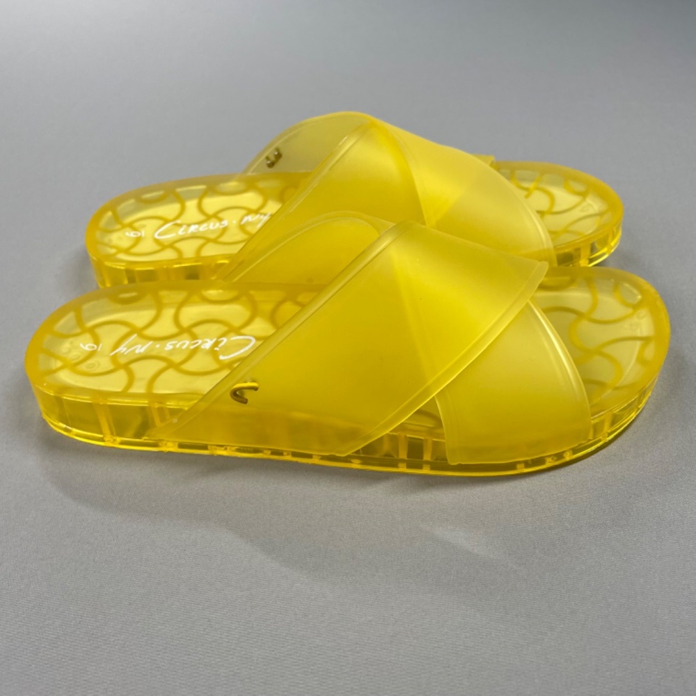 NEW Circus Sam Edelman Shoes Womens 6 yellow Jaylee rubber flip flop sandals - Picture 2 of 9
